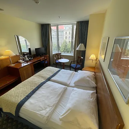 Ramada Centre Прага