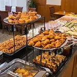 رامادا مركز مدينة فندق