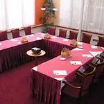 رامادا مركز مدينة 4* براغ