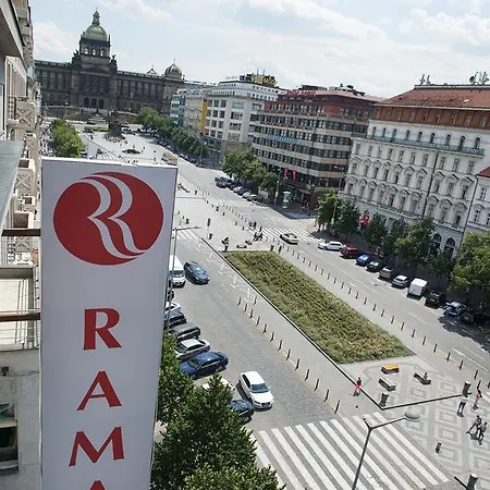 Otel Ramada Centre Prag